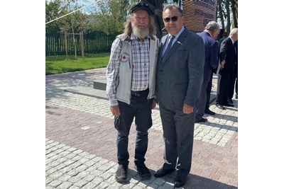 VIKTOR LAZARENKO INVITED FEDOR KONYUKHOV TO VISIT KSMU AND MEET STUDENTS