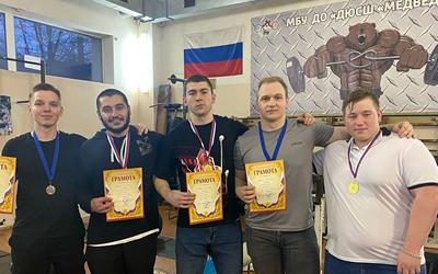 THE VICTORIES OF KSMU SPORTSMENS AT THE CHAMPIONSHIP OF THE CITY OF KURSK IN CLASSICAL TRIATHLON