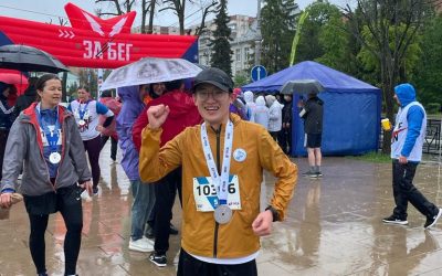 Foreign students of KSMU participated in the All-Russian half marathon “Race of the Russian Federation”